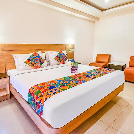 Fabhotel Prime Royal Castle - Nr Coimbatore North Railway Station Εξωτερικό φωτογραφία