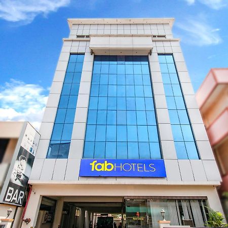 Fabhotel Prime Royal Castle - Nr Coimbatore North Railway Station Εξωτερικό φωτογραφία