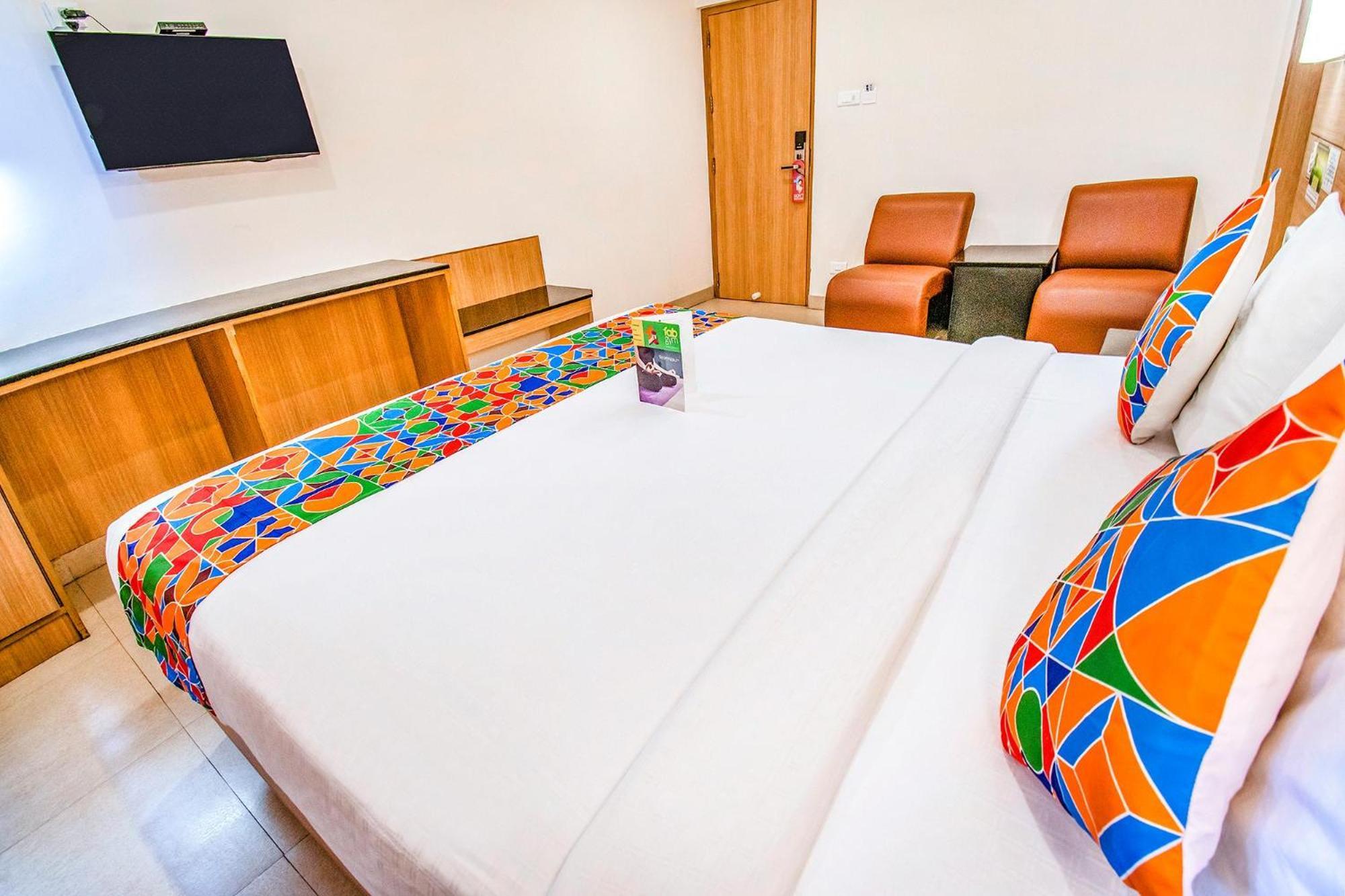 Fabhotel Prime Royal Castle - Nr Coimbatore North Railway Station Εξωτερικό φωτογραφία